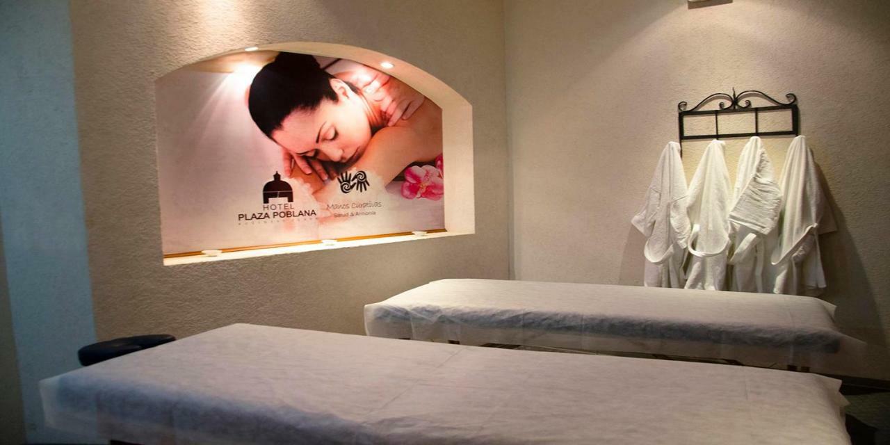 Plaza Poblana Hotel ปวยบลา ภายนอก รูปภาพ